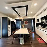 Sunrise City - Sp Home Quan 7